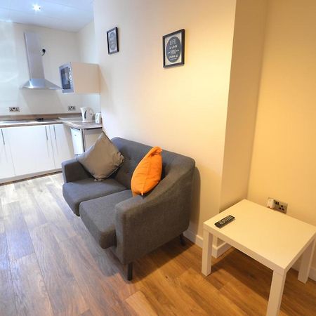 Premier Lodge Central Wolverhampton Exterior foto
