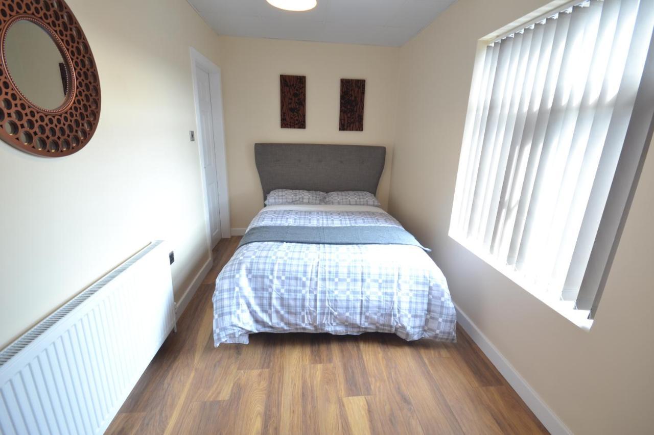 Premier Lodge Central Wolverhampton Exterior foto